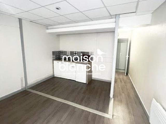 Location Appartement 1 pièce 24.63 m2 Celles sur Belle