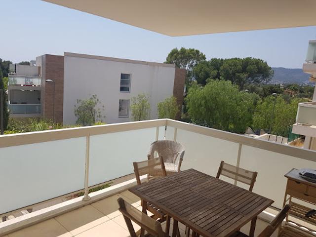 Location Appartement 1 pièce 24.6 m2 La Ciotat