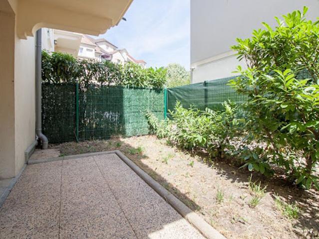Location Appartement 1 pièce 24.82 m2 Vaureal