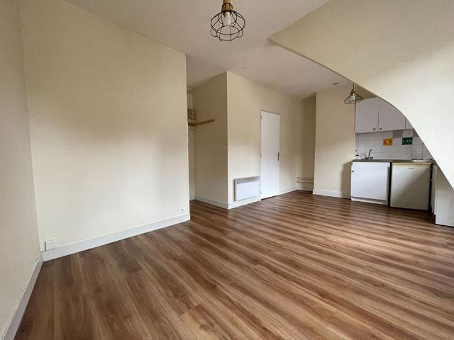 Location appartement 1 pièce, 24.93m², Blois