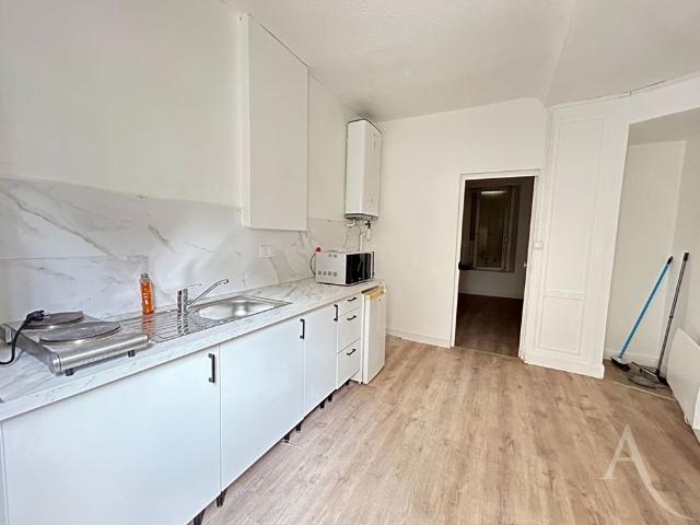 Location Appartement 1 pièce 24m²