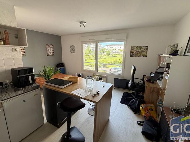 Location Appartement 1 pièce 24m²