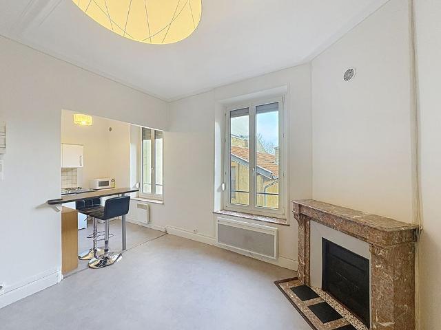 Location Appartement 1 pièce 24m²