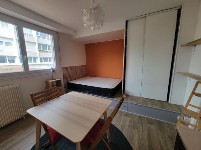 Location Appartement 1 pièce 24m²