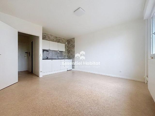 Location Appartement 1 pièce 24m²