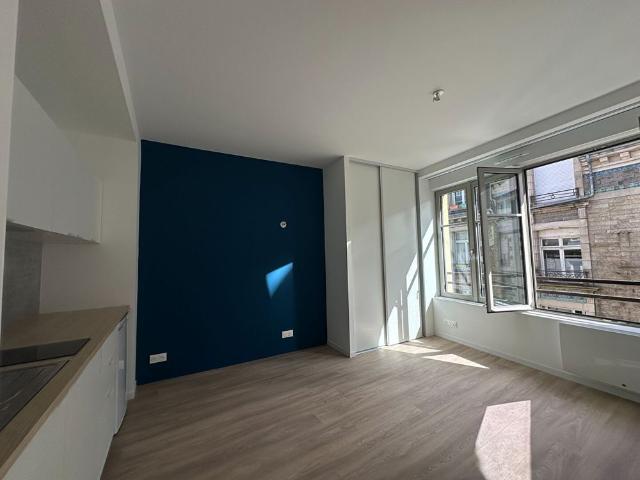 Location Appartement 1 pièce 24m²