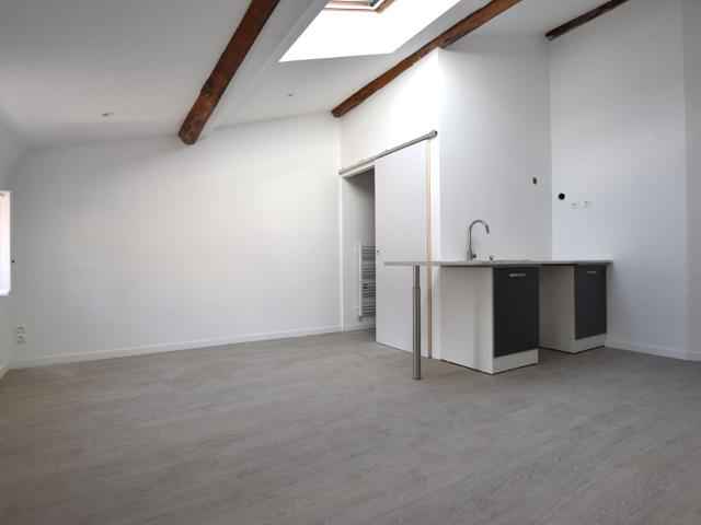 Location Appartement 1 pièce 24m²