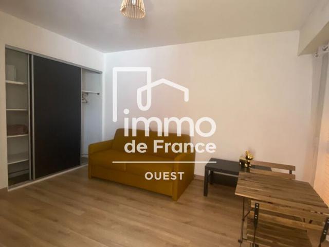 Location Appartement 1 pièce 24m²