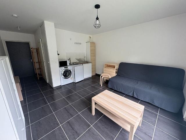 Location Appartement 1 pièce 24m²