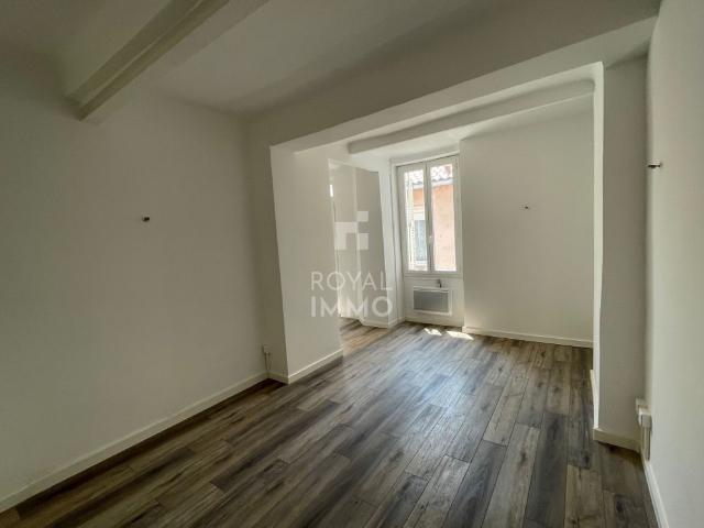 Location Appartement 1 pièce 24m² TOULON 83000