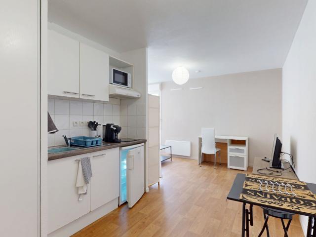 Location Appartement 1 pièce 24m² TOULOUSE 31400