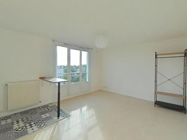 Location Appartement 1 pièce 24m² TOURS 37100