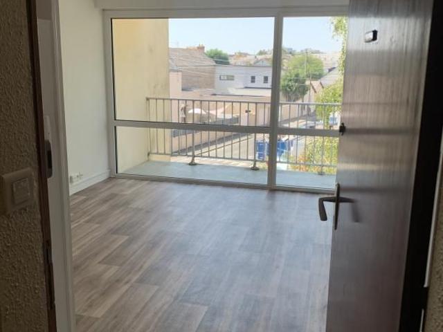 Location Appartement 1 pièce 24m² ANGERS 49100