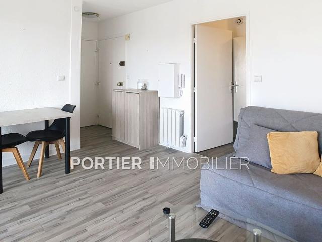 Location Appartement 1 pièce 24m² ANTIBES 06600