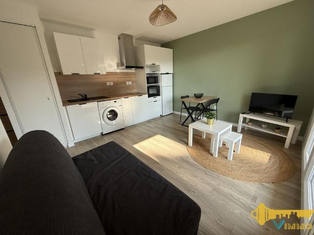 Location Appartement 1 pièce 24m² BASSE GOULAINE 44115