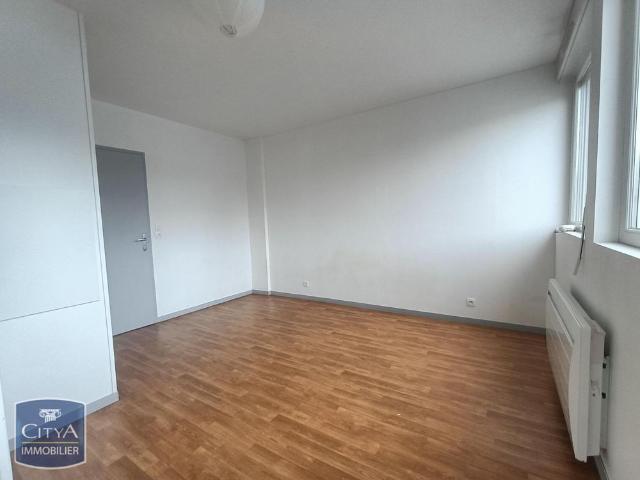 Location Appartement 1 pièce 24m² CHATEAUROUX 36000