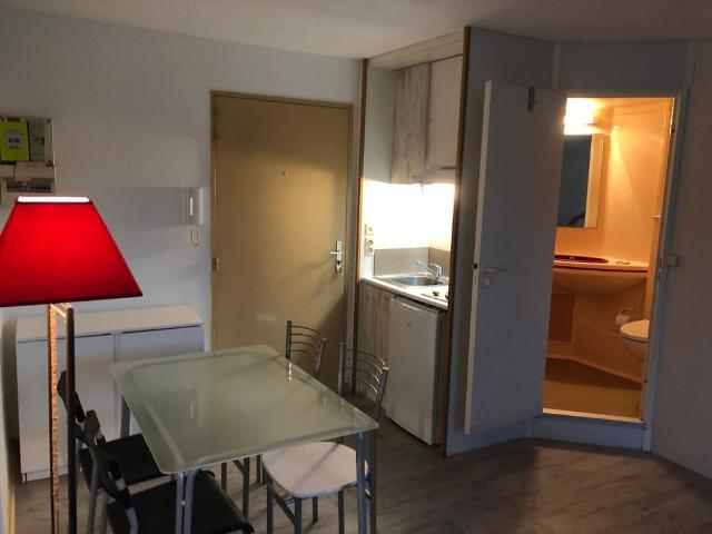 Location Appartement 1 pièce 24m² CHAMBERY 73000