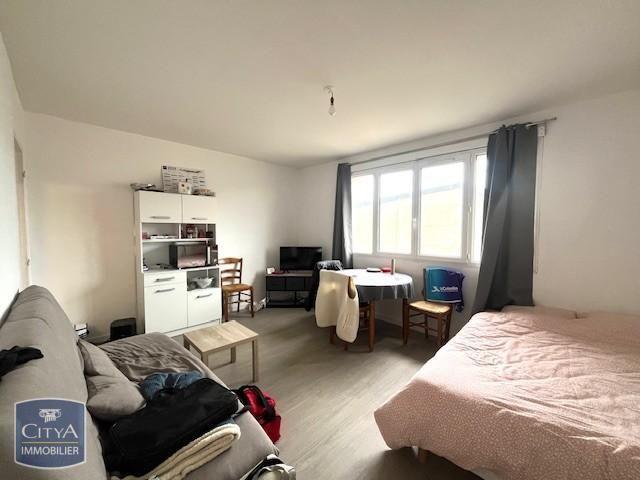 Location Appartement 1 pièce 24m² CHERBOURG EN COTENTIN 50100