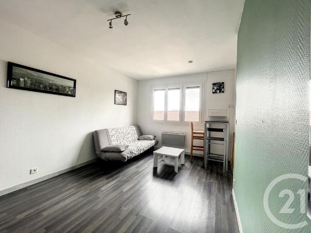 Location Appartement 1 pièce 24m² CLERMONT FERRAND 63000