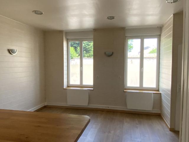 Location Appartement 1 pièce 24m² EVREUX 27000