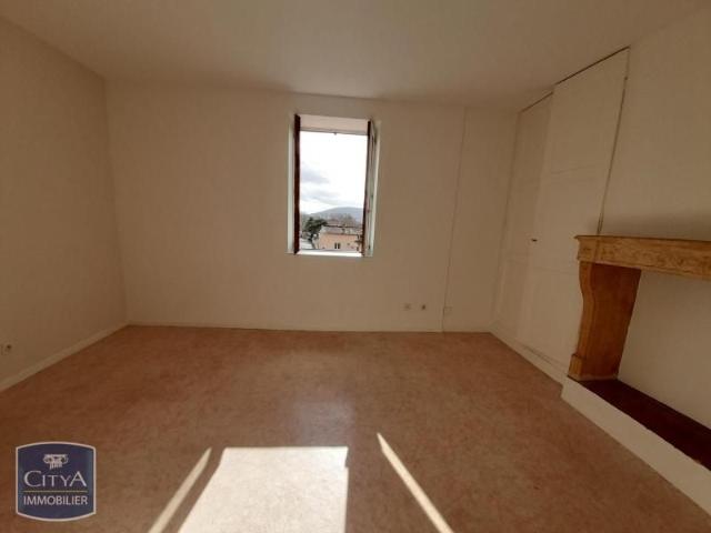 Location Appartement 1 pièce 24m² FLEURIEU SUR SAONE 69250
