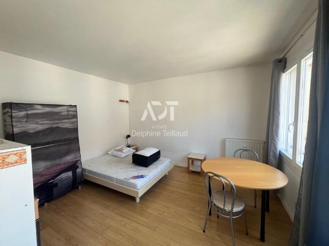 Location Appartement 1 pièce 24m² GRENOBLE 38000