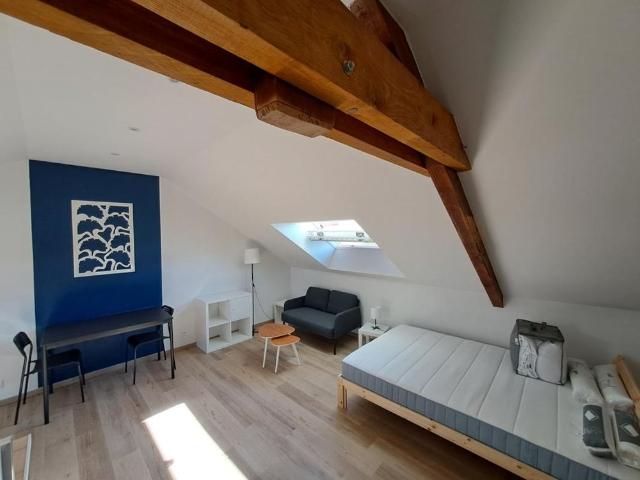 Location Appartement 1 pièce 24m² LE CREUSOT 71200