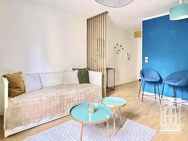 Location Appartement 1 pièce 24m² LYON 4ème