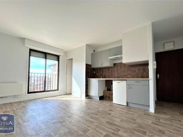 Location Appartement 1 pièce 24m² MONTAUBAN 82000
