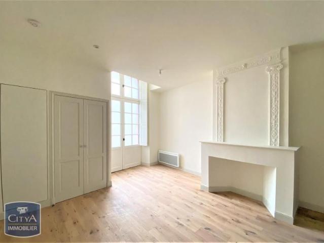 Location Appartement 1 pièce 24m² MONTAUBAN 82000