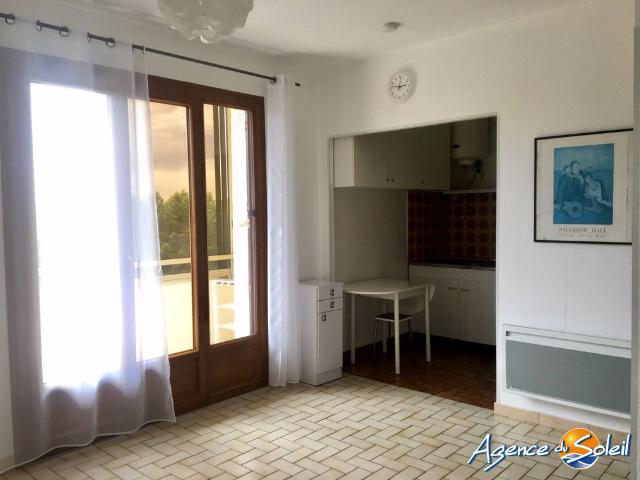 Location Appartement 1 pièce 24m² NARBONNE 11100