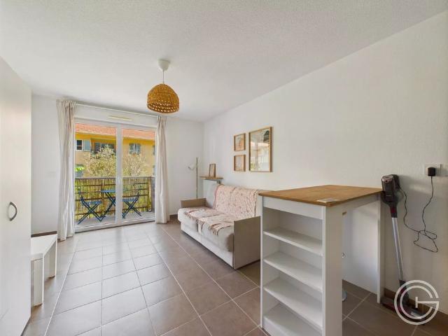 Location Appartement 1 pièce 24m² NICE 06300