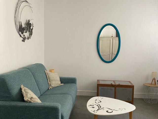 Location Appartement 1 pièce 24m² ROCHEFORT 17300