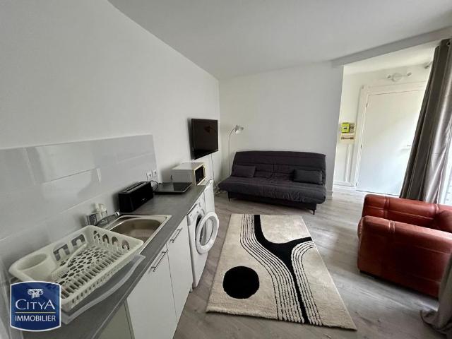 Location Appartement 1 pièce 24m² ST GERMAIN EN LAYE 78100