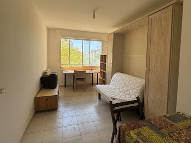 Location Appartement 1 pièce 25 m2 Marseille 6ème