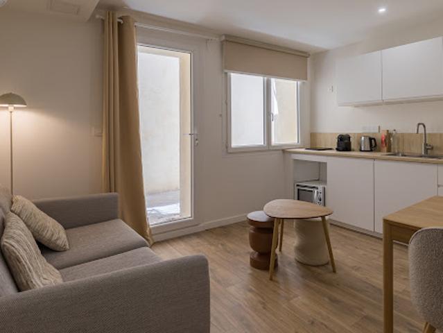 Location Appartement 1 pièce 25 m2 Marseille 1er