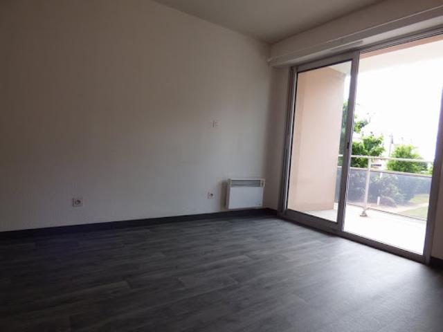 Location Appartement 1 pièce 25 m2 Olivet