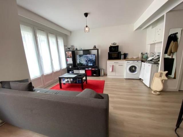 Location appartement 1 pièce 25 m2 à Tours