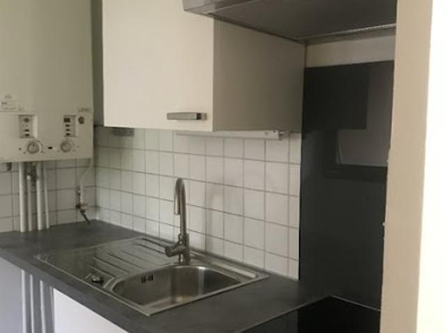 Location Appartement 1 pièce 25 m2 Aix en Provence
