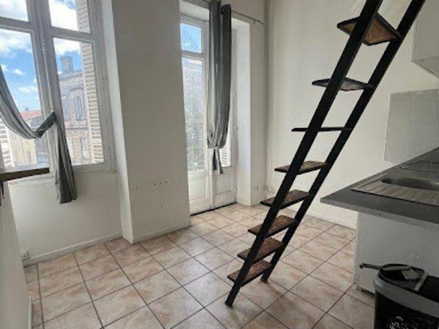 Location Appartement 1 pièce 25 m2 Bordeaux