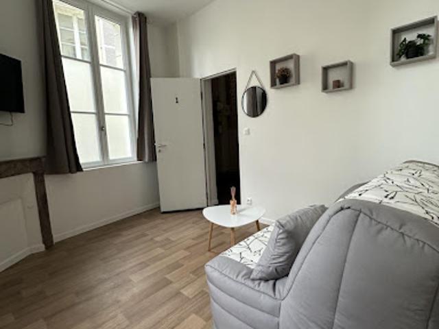 Location Appartement 1 pièce 25 m2 Chatellerault
