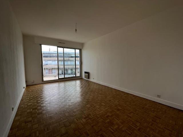 Location Appartement 1 pièce 25 m2 Chelles