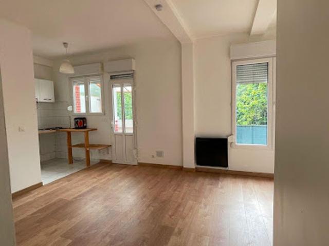 Location Appartement 1 pièce 25 m2 Choisy le Roi
