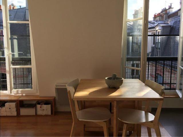 Location Appartement 1 pièce 25 m2 Paris 18ème