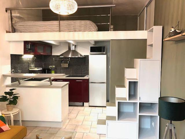 Location Appartement 1 pièce 25 m2 Paris 10ème
