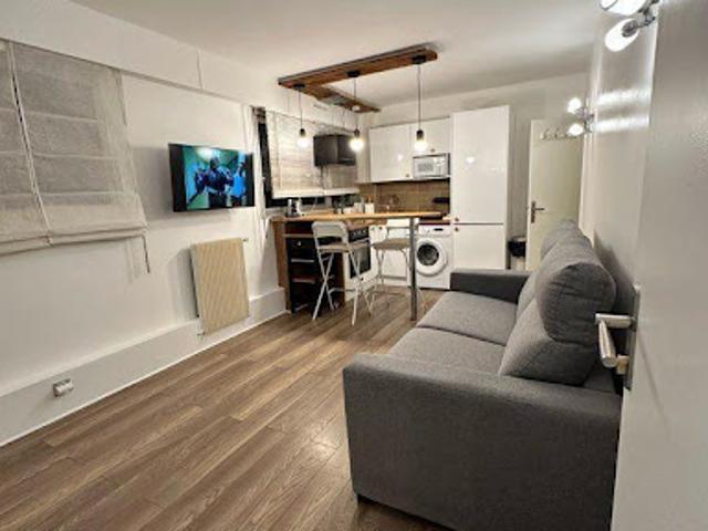 Location Appartement 1 pièce 25 m2 Paris 20ème