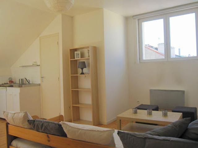 Location Appartement 1 pièce 25 m2 Saint Etienne