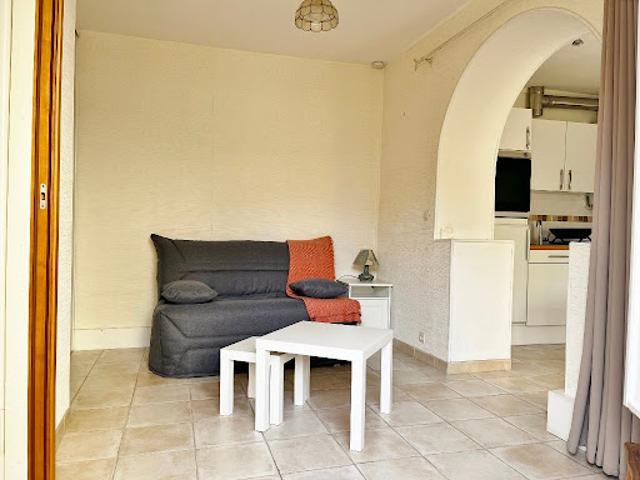 Location Appartement 1 pièce 25 m2 Versailles