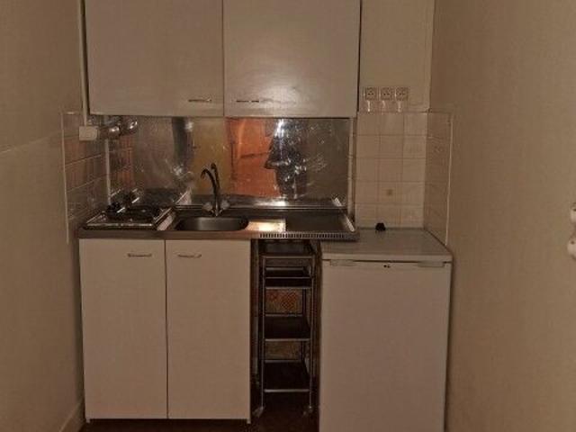 Location Appartement 1 Pièce 25 m²
