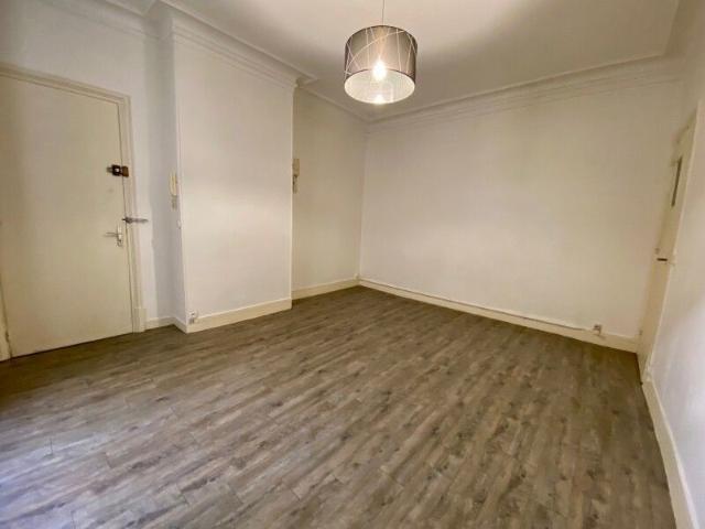 Location Appartement 1 Pièce 25 m²